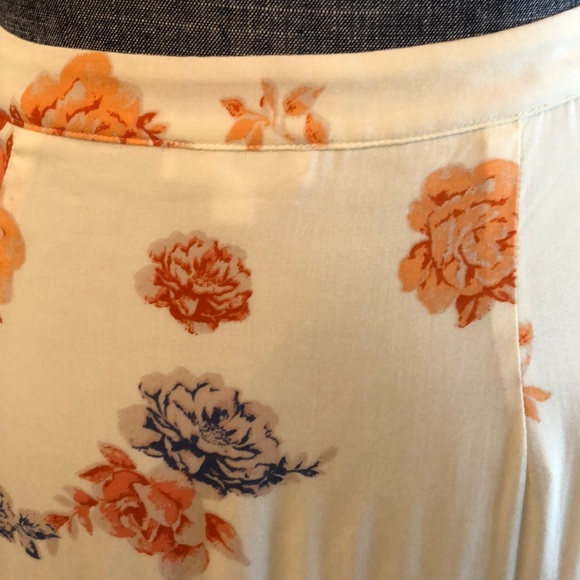 Floral high low skirt - Picture 5 of 6